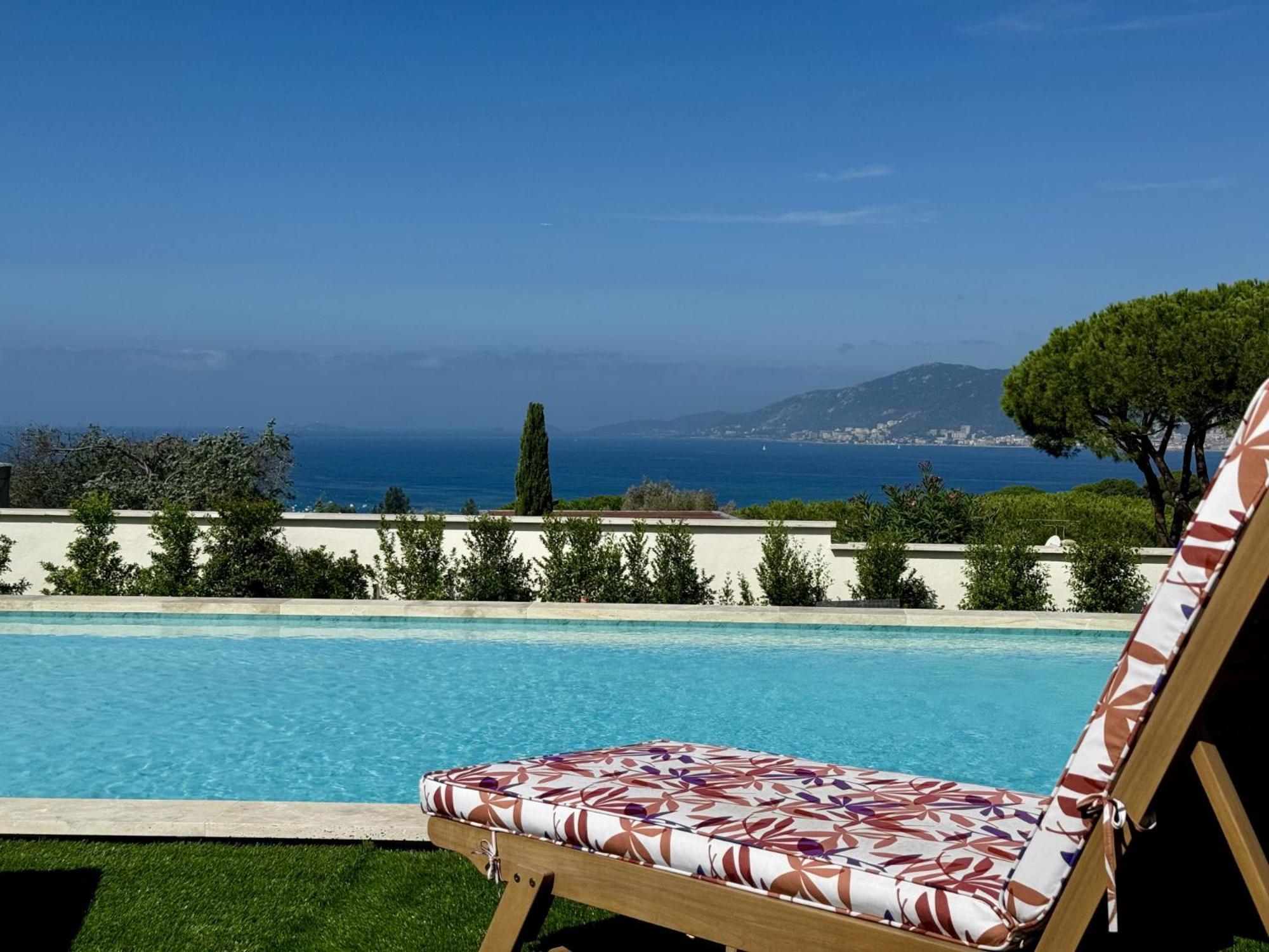 Domaine Lumistella Villa Porticcio  Exteriör bild